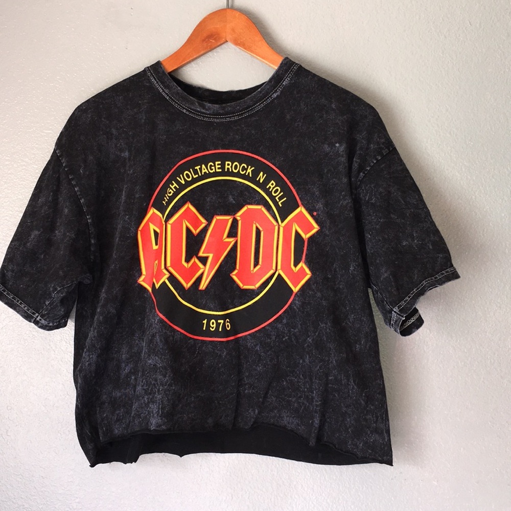AC DC top